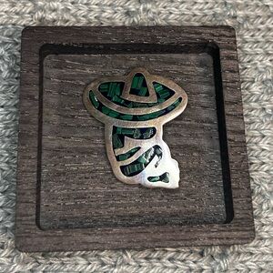 925 Sterling Silver Malachite Mix Sombrero Man Brooch